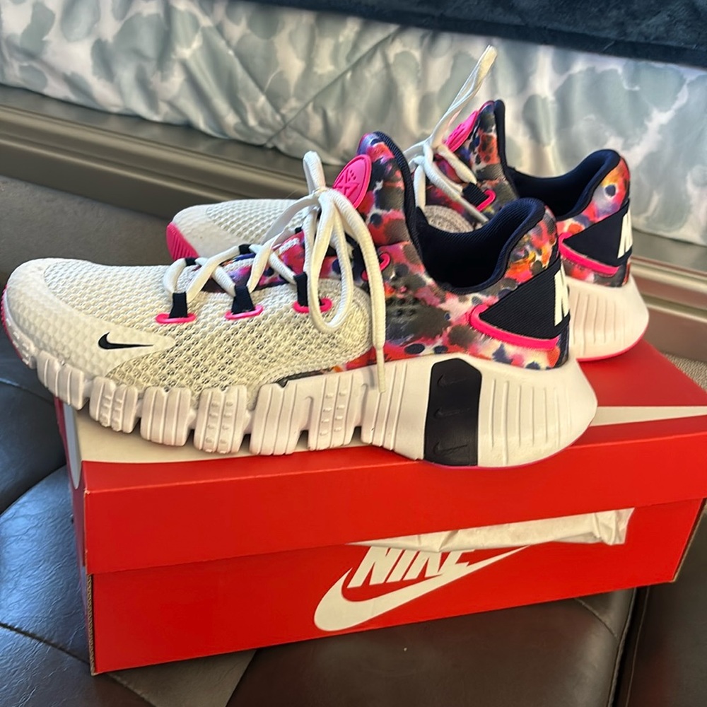 women’s nike metcon